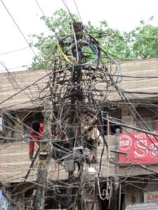 large_6-Indian_m..ne_pole